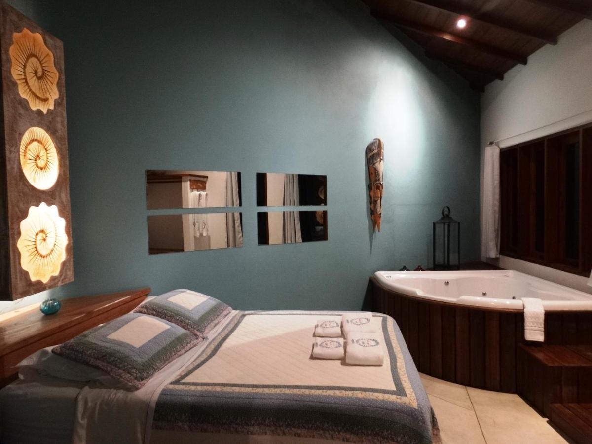 Recanto Das Andorinhas Studios Paraty Room photo